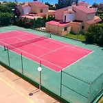 Διαμέρισμα Cap Y Corp *